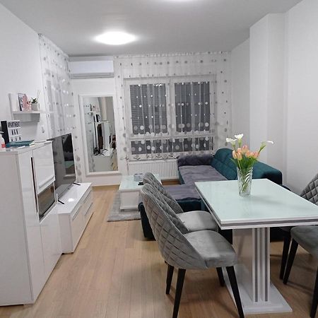 Apartment M & N Banja Luka Eksteriør billede